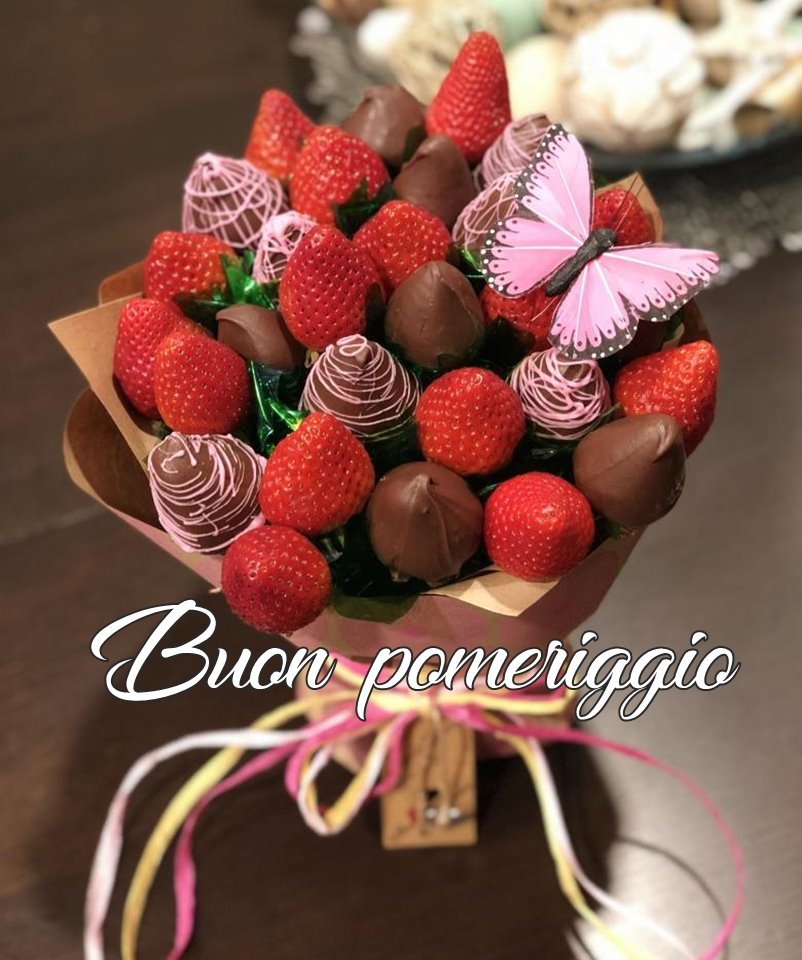 Buon Pomeriggio fragole ricoperte di cioccolato